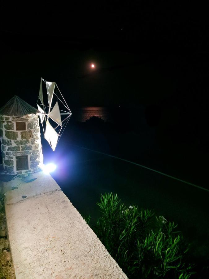 Kerame Paradise Villa Ágios Kírykos エクステリア 写真